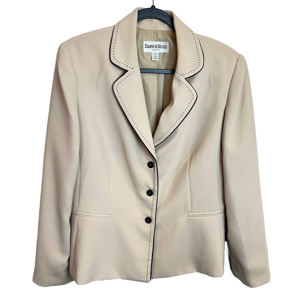 Danny & Nicole Women's Cream with Black Trim Blazer 14